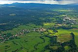 Zgornja Pivka je območje razmeroma živahne dnevne mobilnosti. Foto: M. Lenarčič.