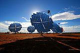 Sončna elektrarna
Hermannsburg, Severni teritorij, Avstralija (Foto: lowerlighter)
